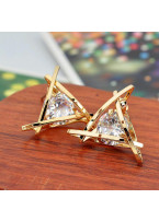 Exquisite triangle piercing stud